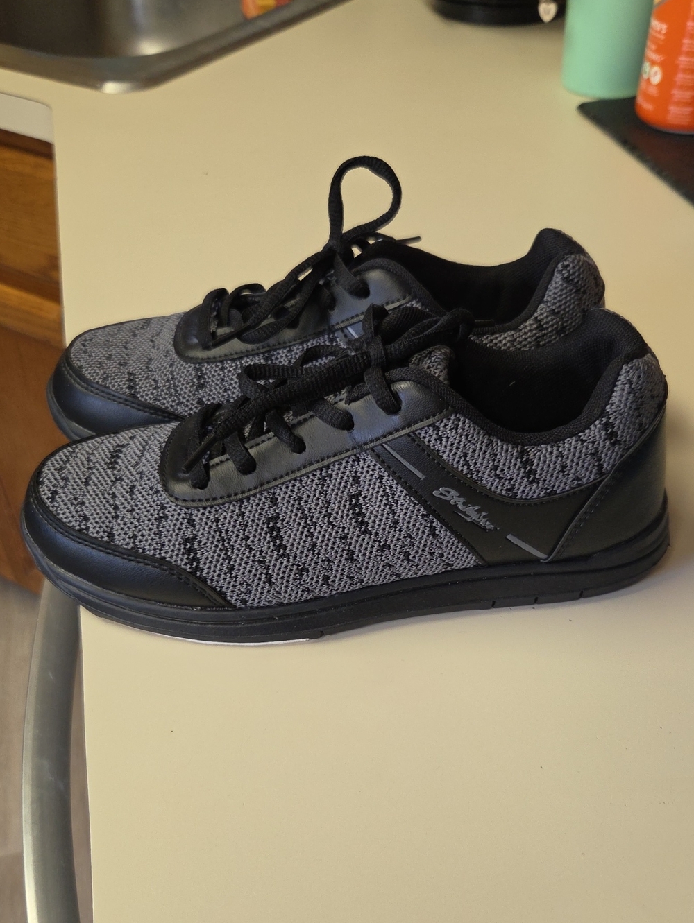 Strikeforce Boys Bowling Shoes